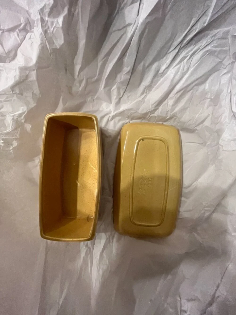 LIST AFTER AUCTION Vintage Franciscan Honeycomb Covered Butter Dish England
